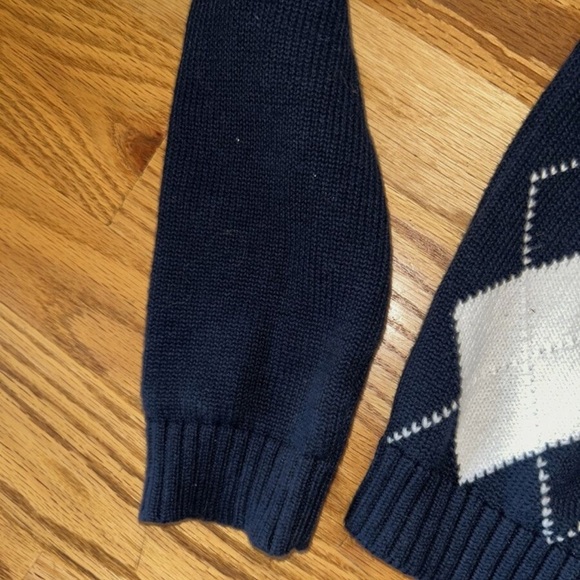 Brandy Melville Elizabeth Cardigan - Picture 6 of 11